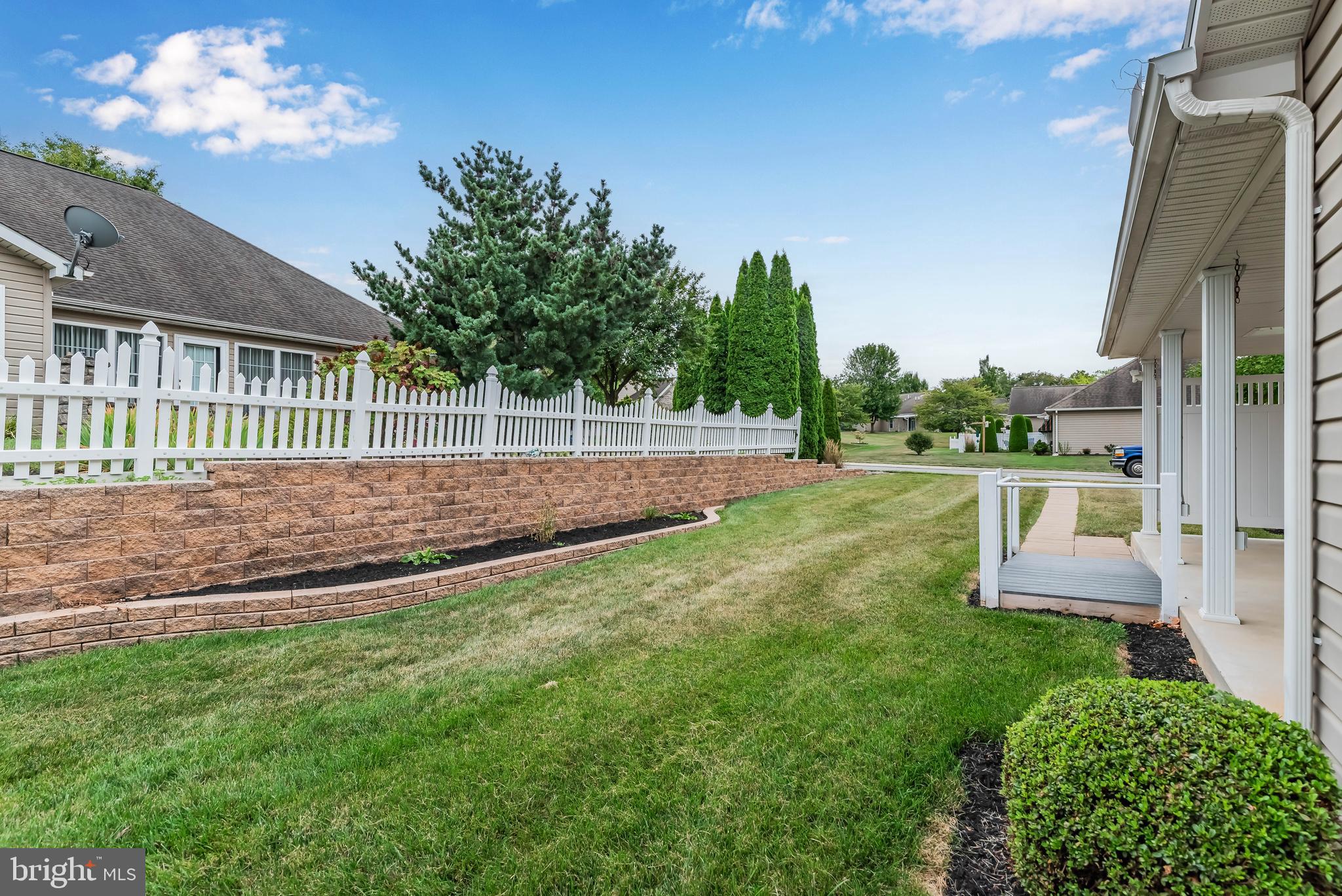 SUMMERFIELD - Residential