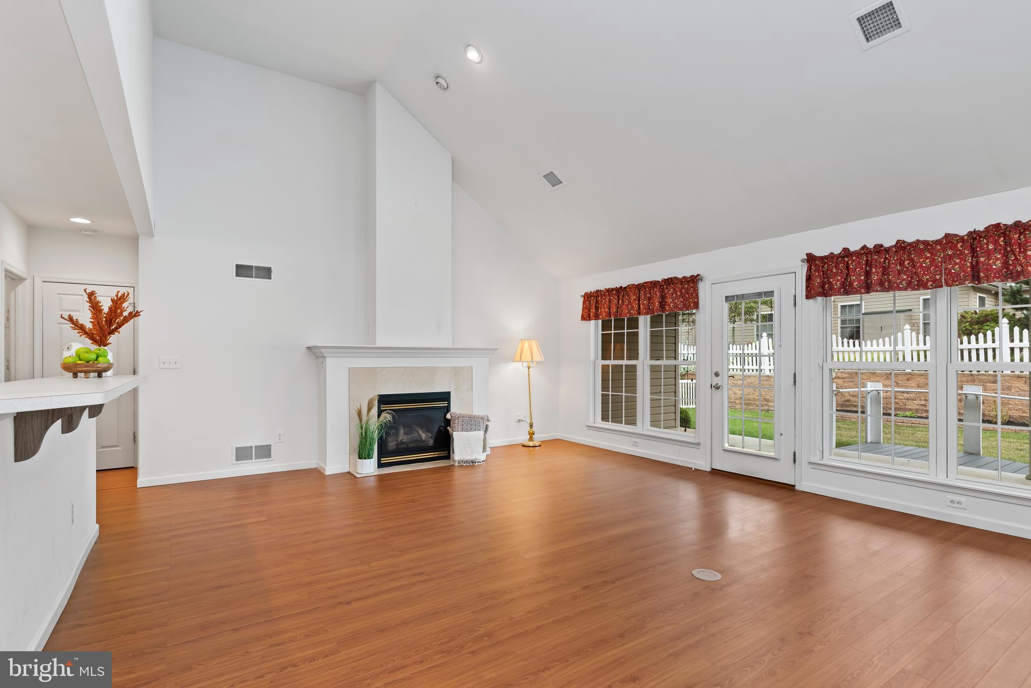 SUMMERFIELD - Residential