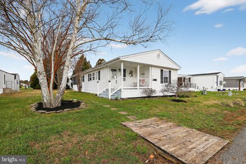 Mobile Home For Sale - 37083 Sugar Hill Way<br/> SELBYVILLE, DE 19975