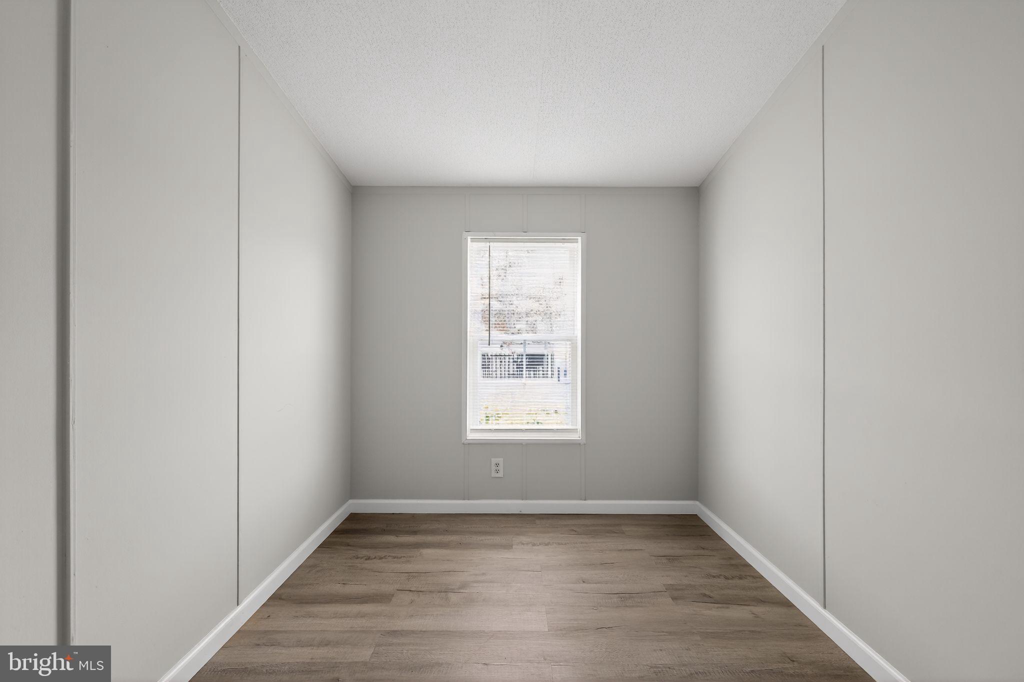 SHADY PARK - Residential