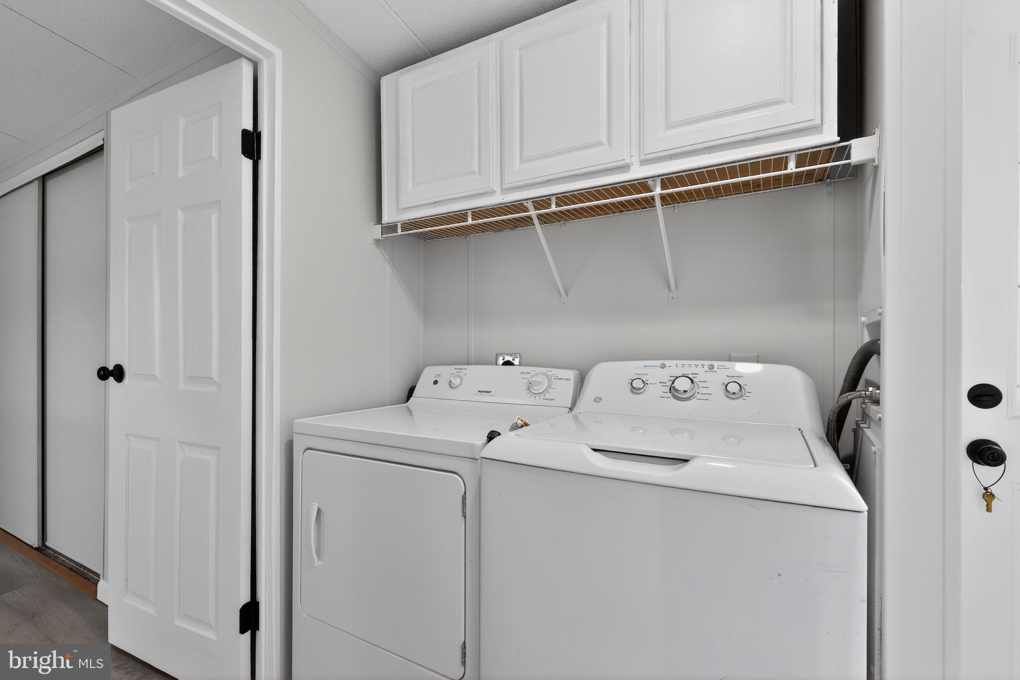 SHADY PARK - Residential