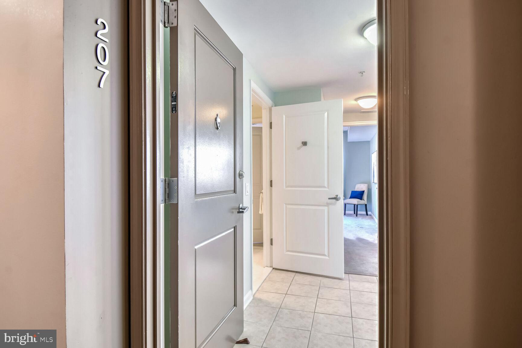 CRESCENT - Residential Lease