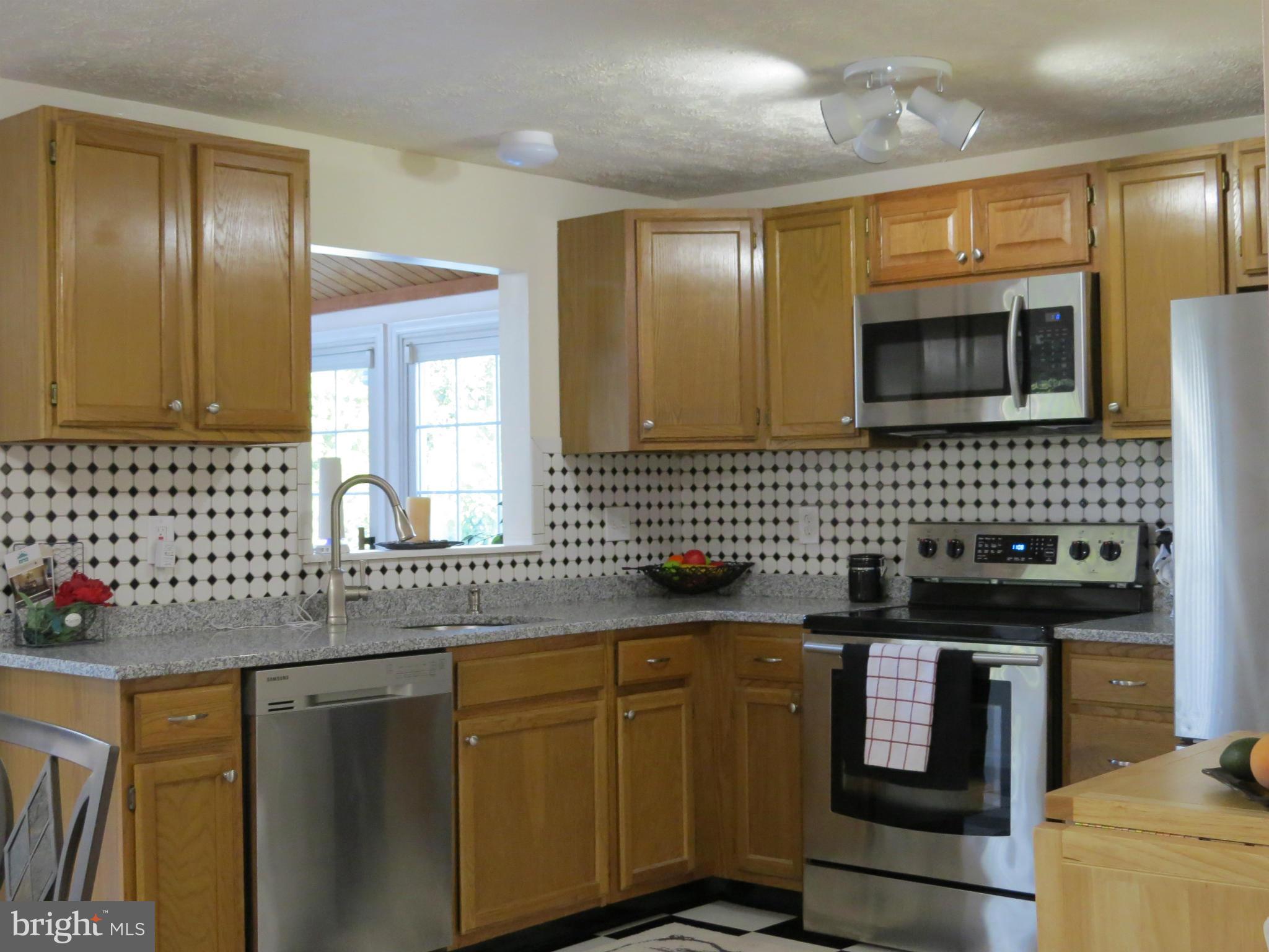 WOODBRIDGE CENTER - Residential