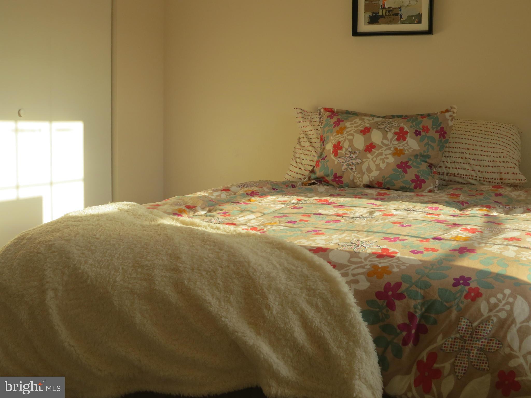 WOODBRIDGE CENTER - Residential