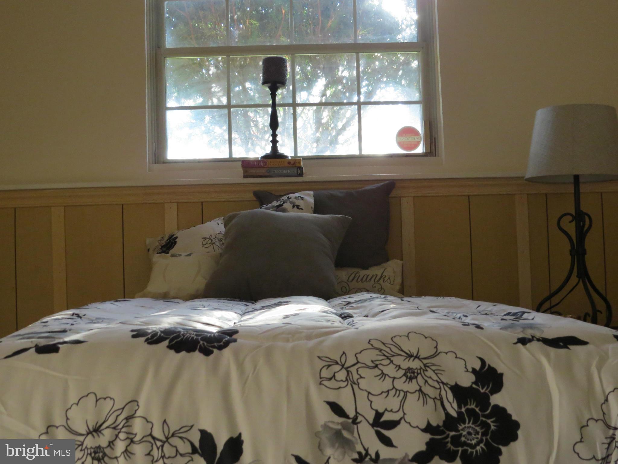 WOODBRIDGE CENTER - Residential