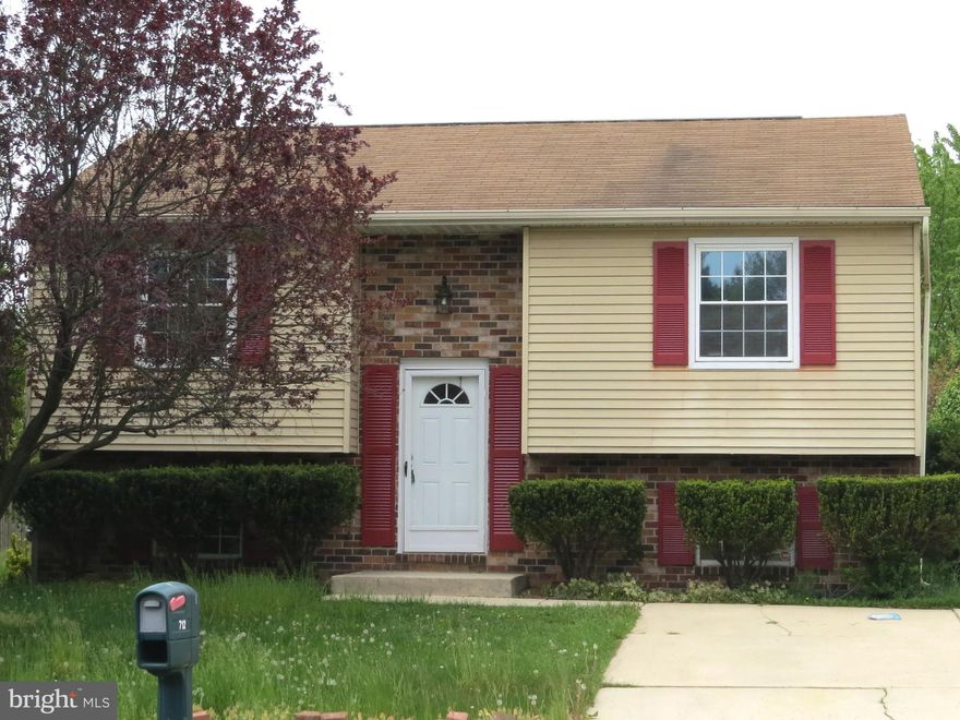 Beautiful split-foyer home; offering comfortable living at an affordable price.Freshly painted & new flooring. New Samsung appliances.4bedrooms & 2 full baths. Has an additional 280 sq. ft  sunroom; leading off from the kitchen. Granite counters enhance the kitchen area. Large backyard complements the spacious comfort of this home.