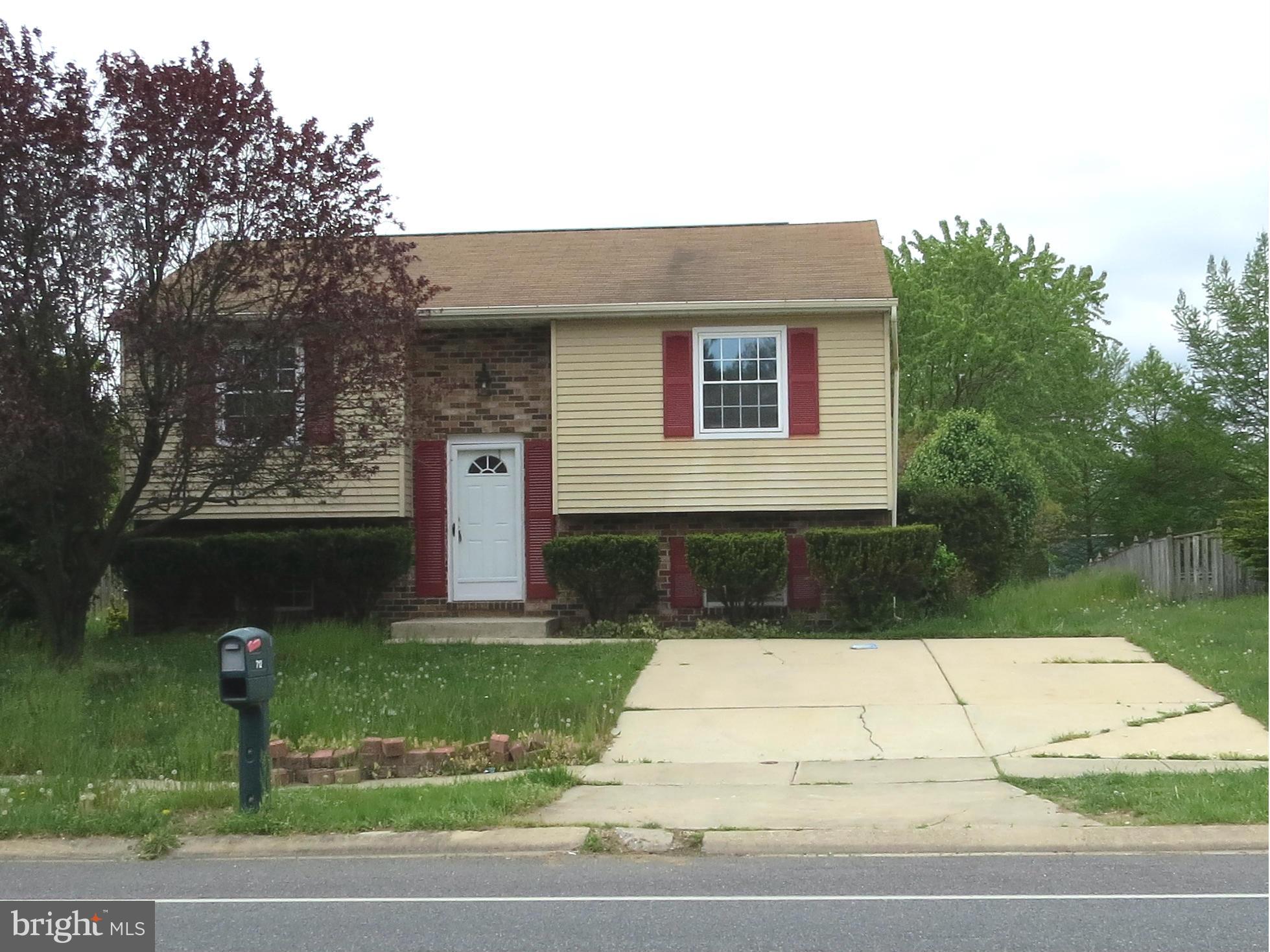 WOODBRIDGE CENTER - Residential