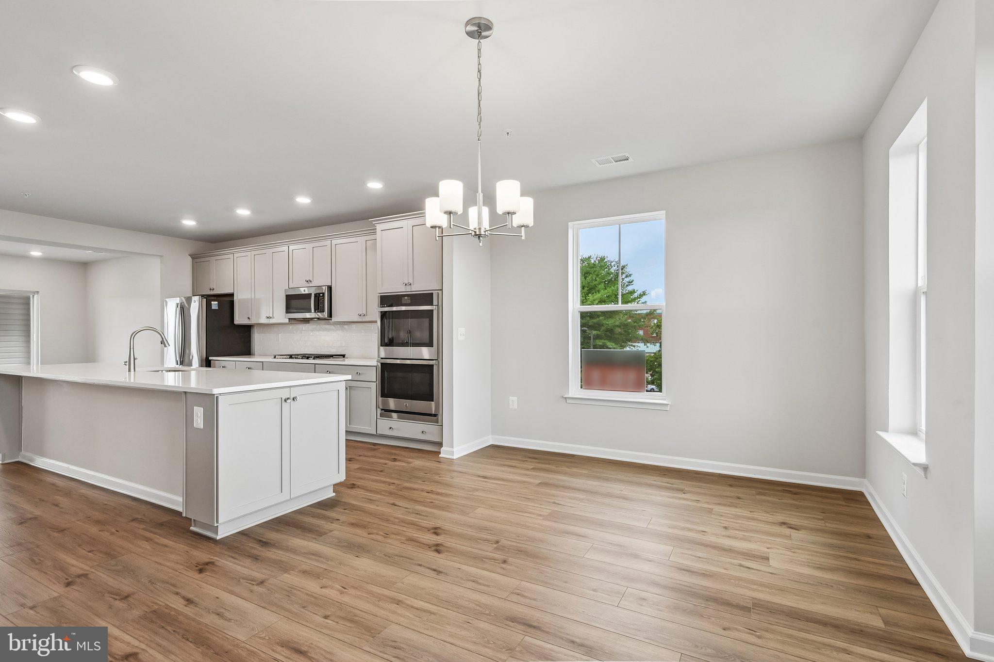 19548 VILLAGE WALK DRIVE