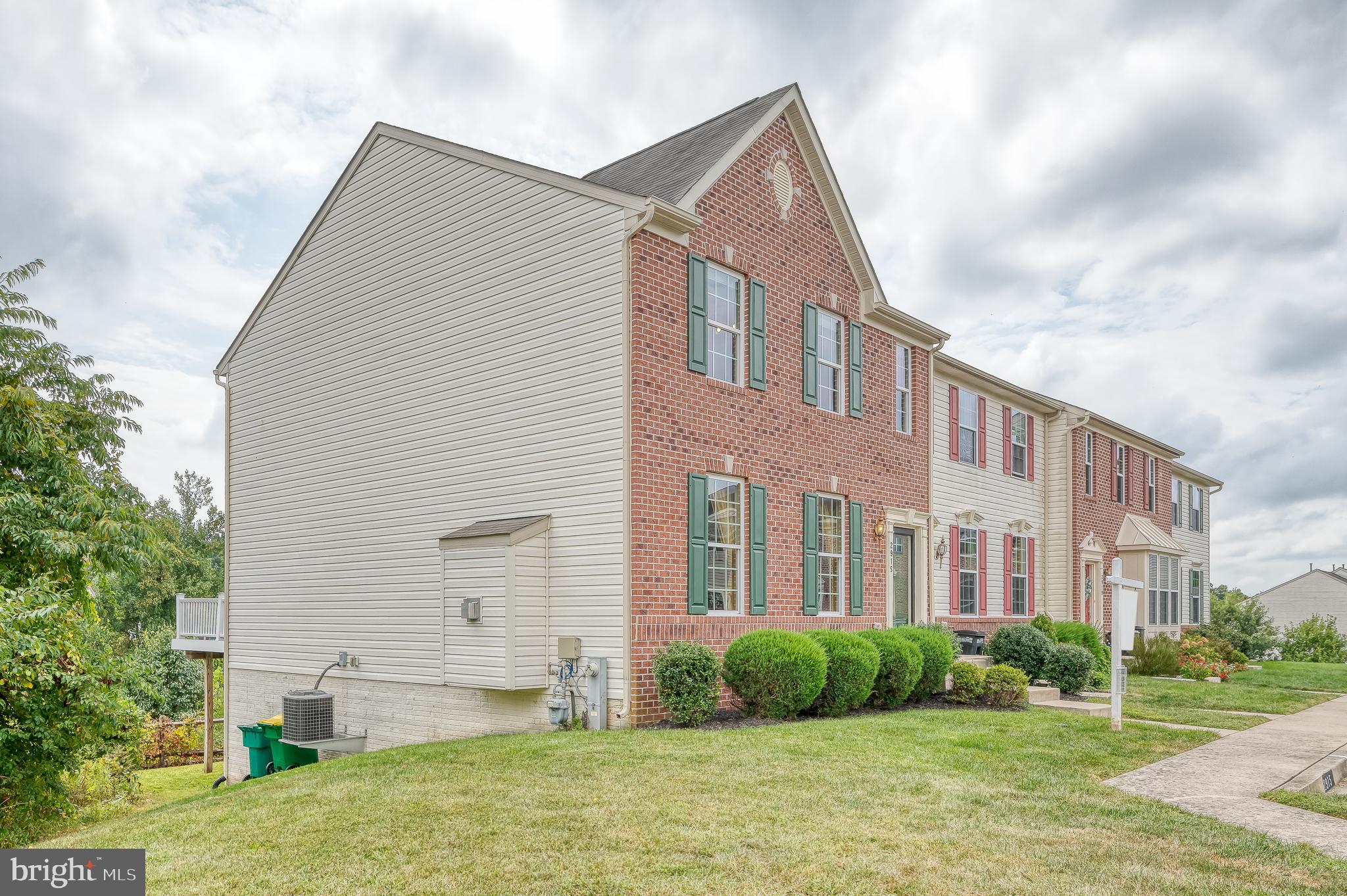 MONMOUTH MEADOWS - Residential