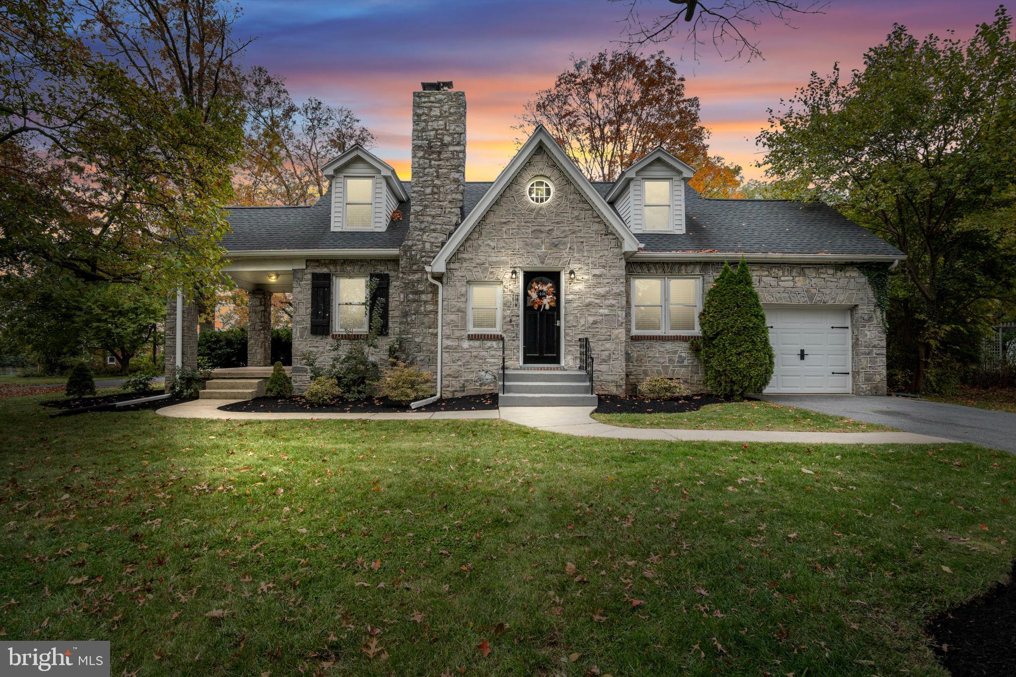 POINT RIDGE FARMS - Residential