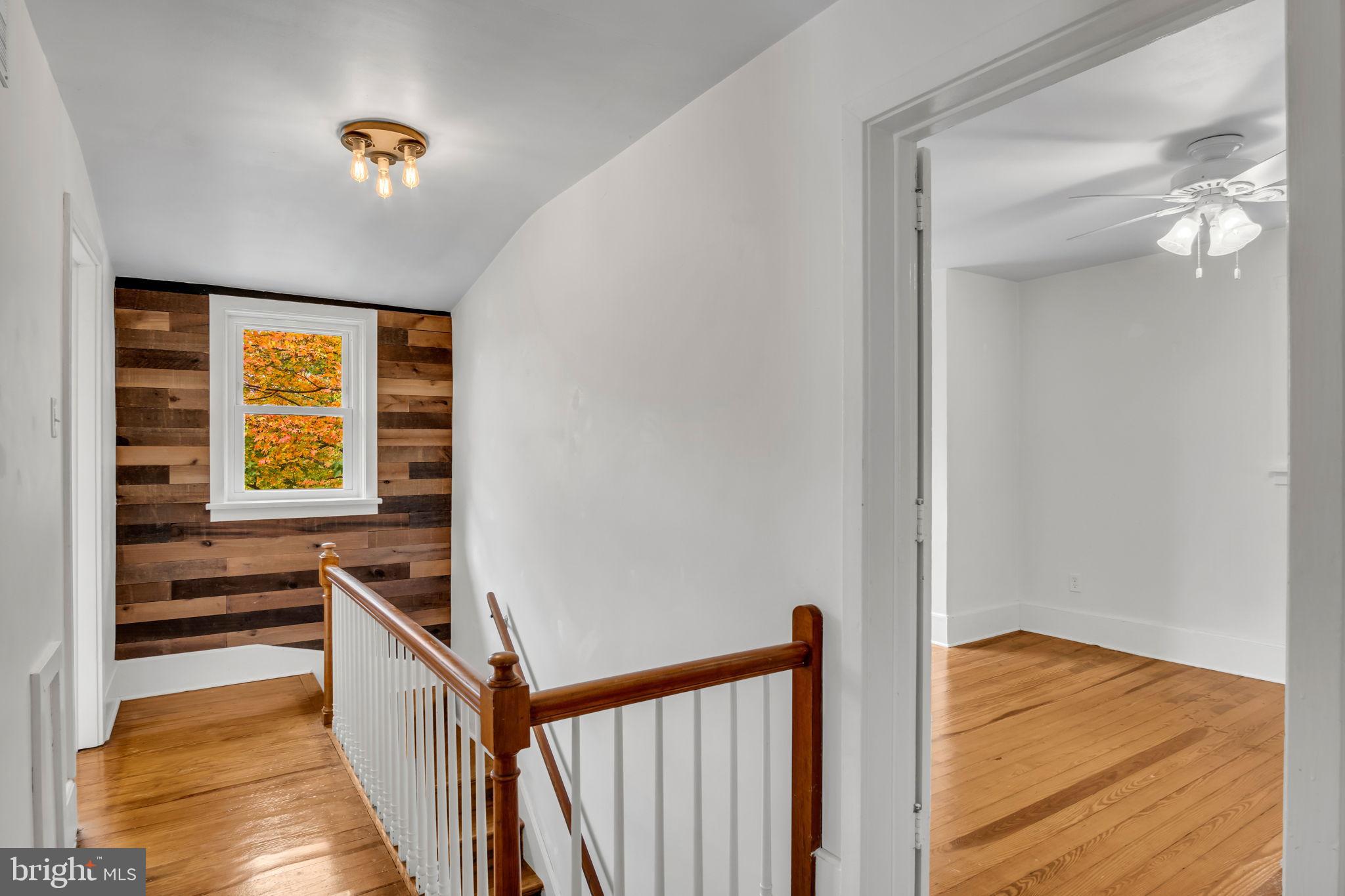 POINT RIDGE FARMS - Residential