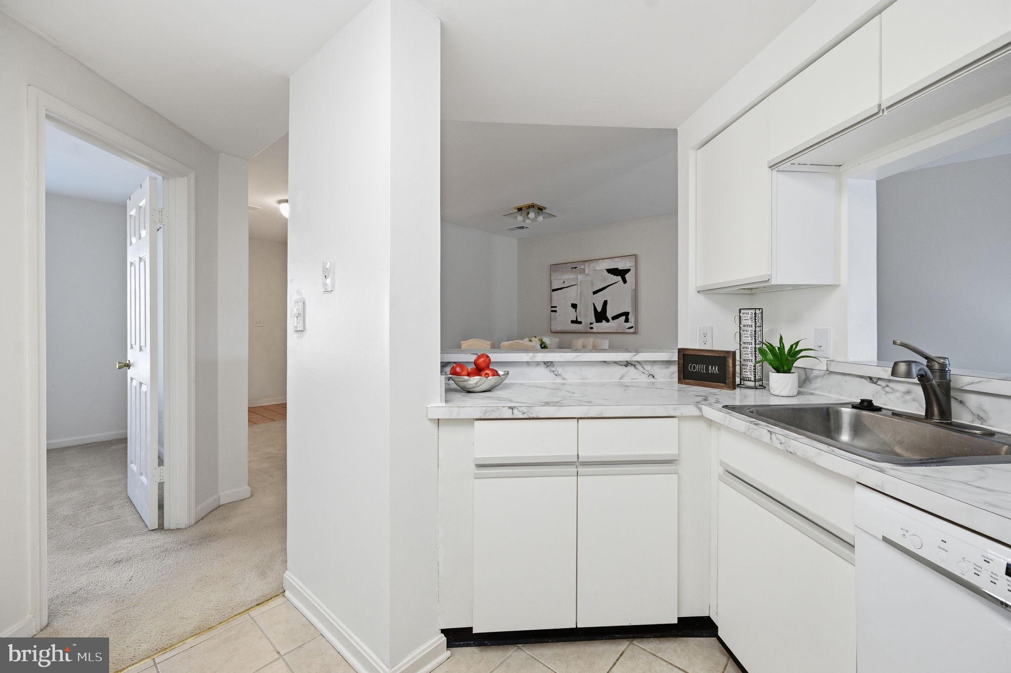 HARBOR POINT - Residential