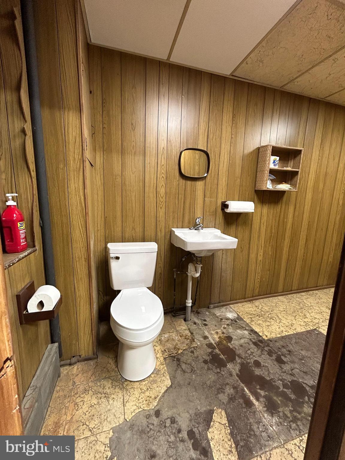 HARROWGATE - Commercial Sale