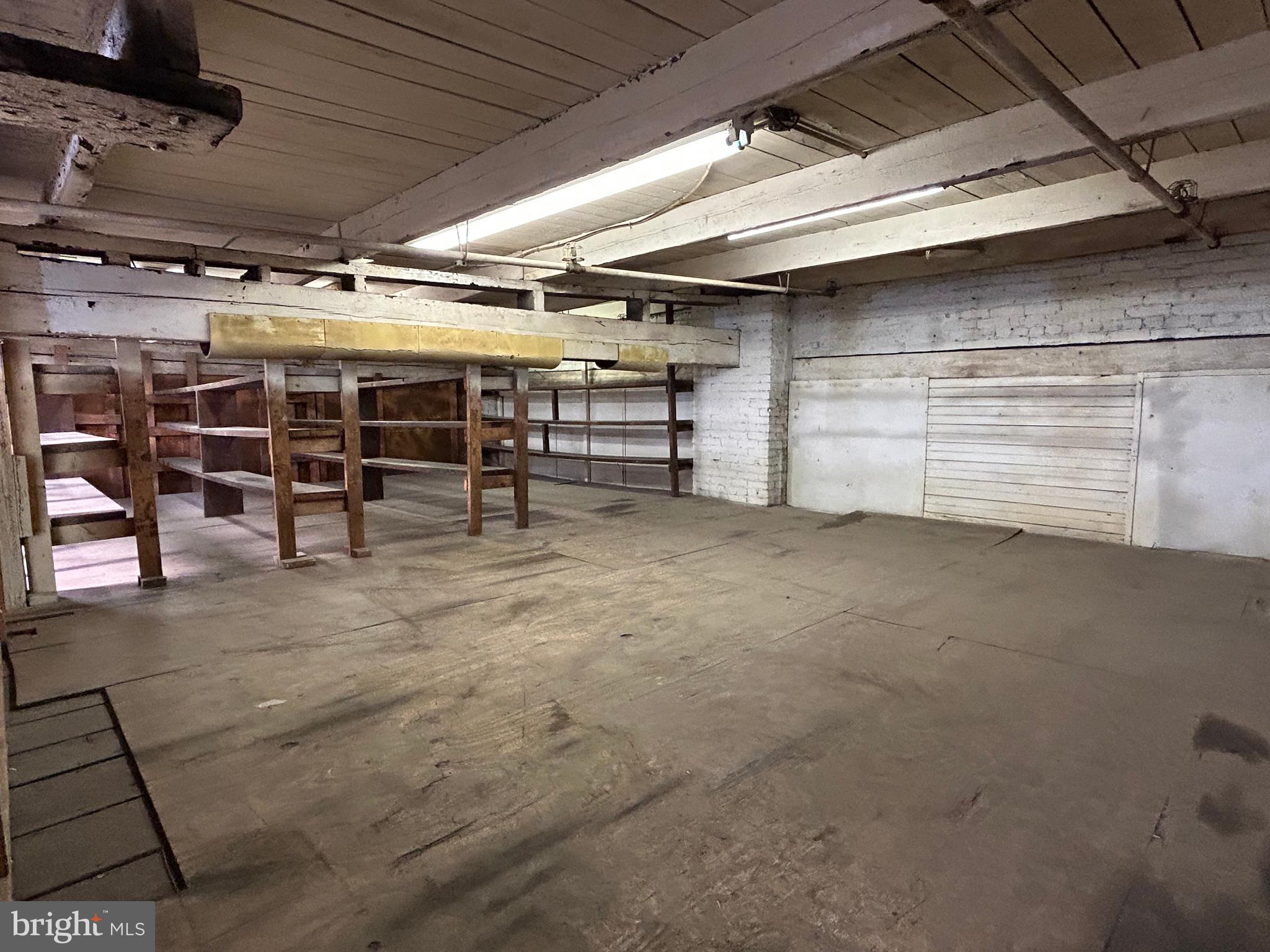 HARROWGATE - Commercial Sale