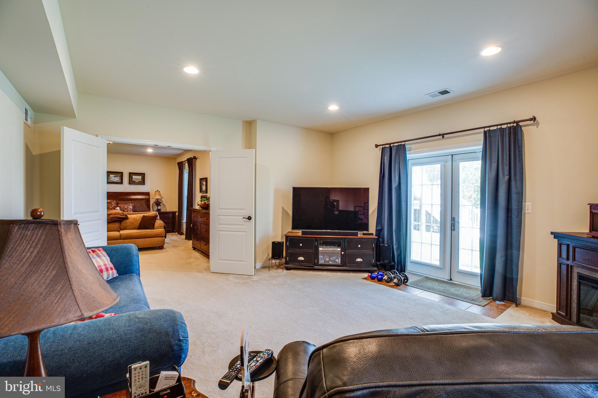 HILLS OF AQUIA - Residential