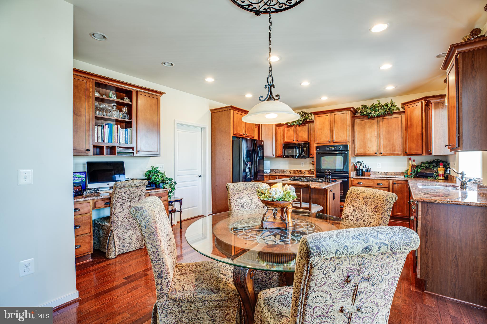 HILLS OF AQUIA - Residential