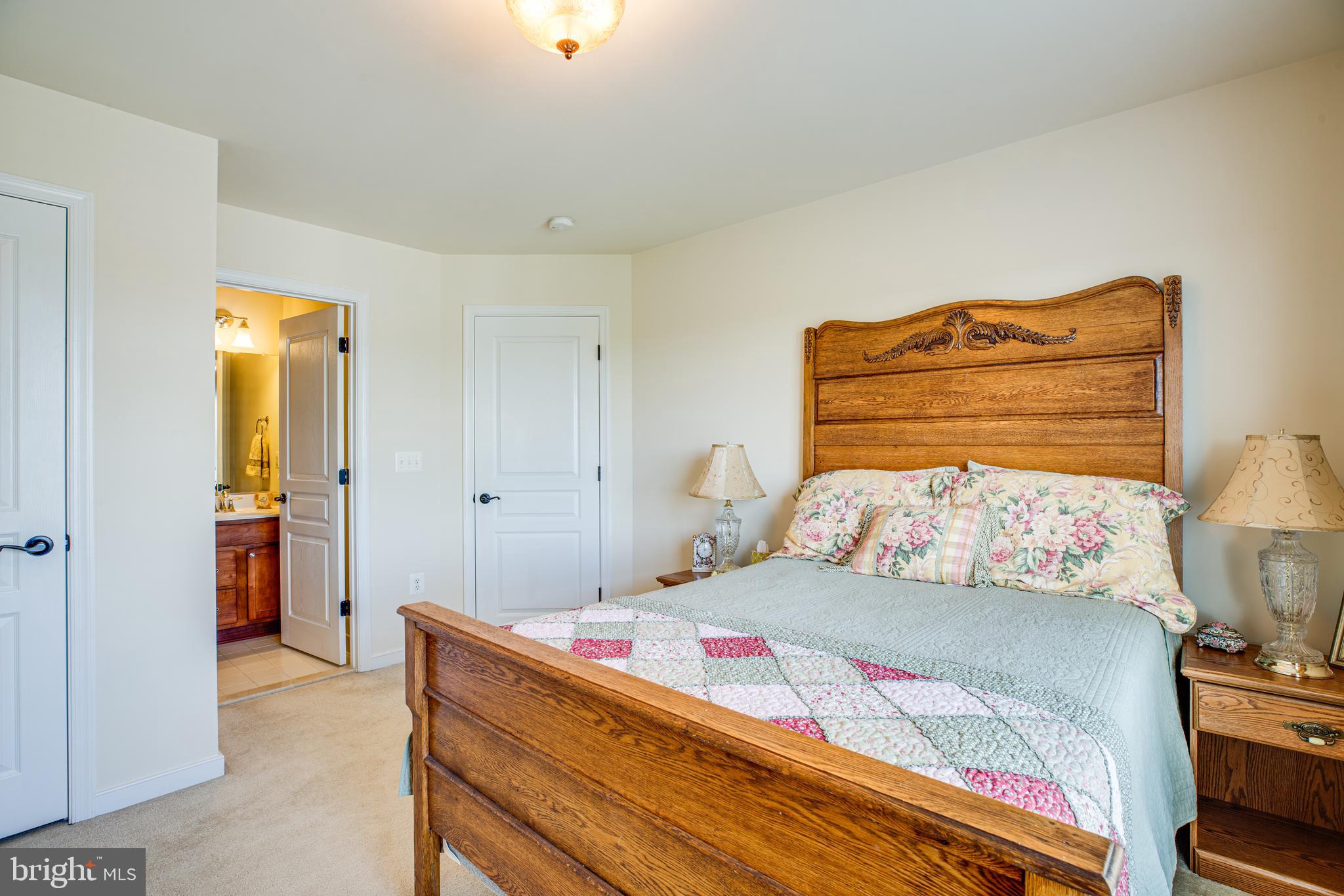 HILLS OF AQUIA - Residential