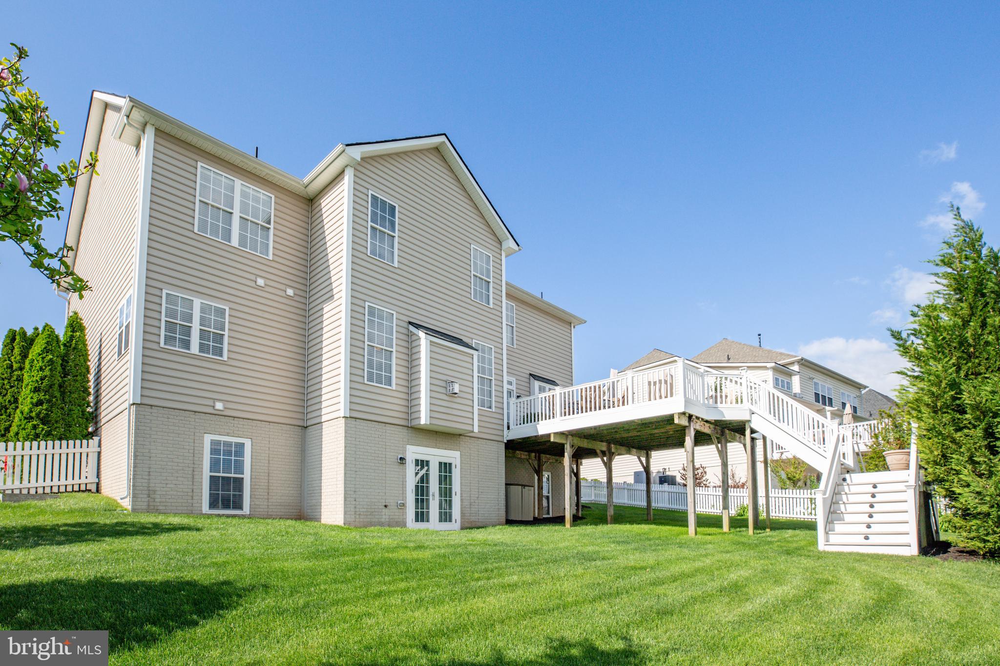 HILLS OF AQUIA - Residential