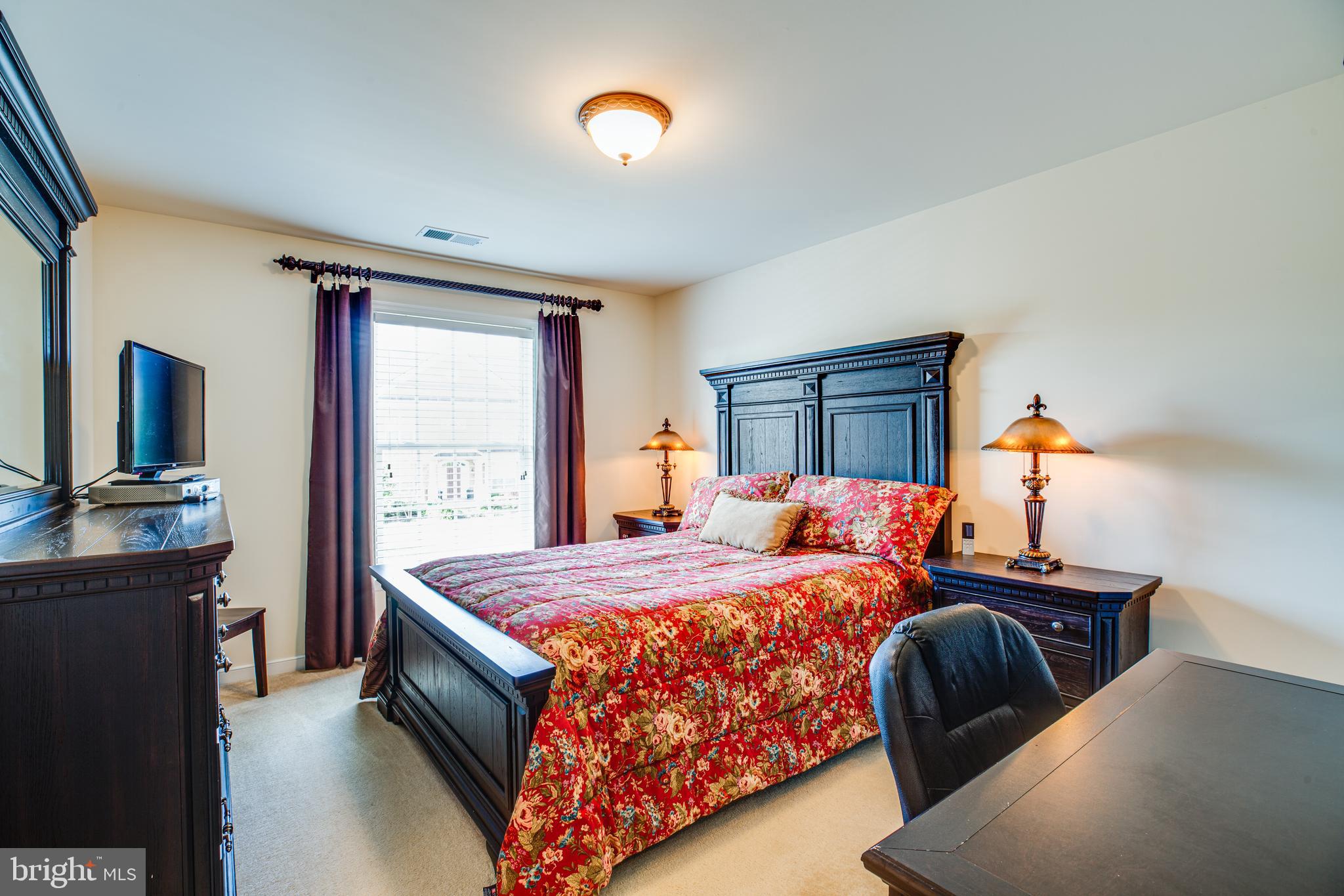 HILLS OF AQUIA - Residential