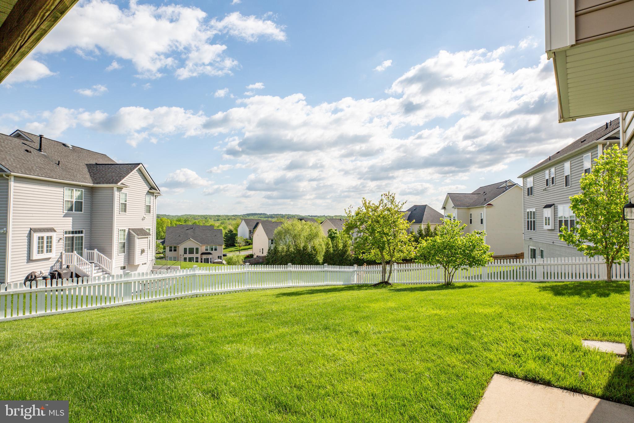 HILLS OF AQUIA - Residential