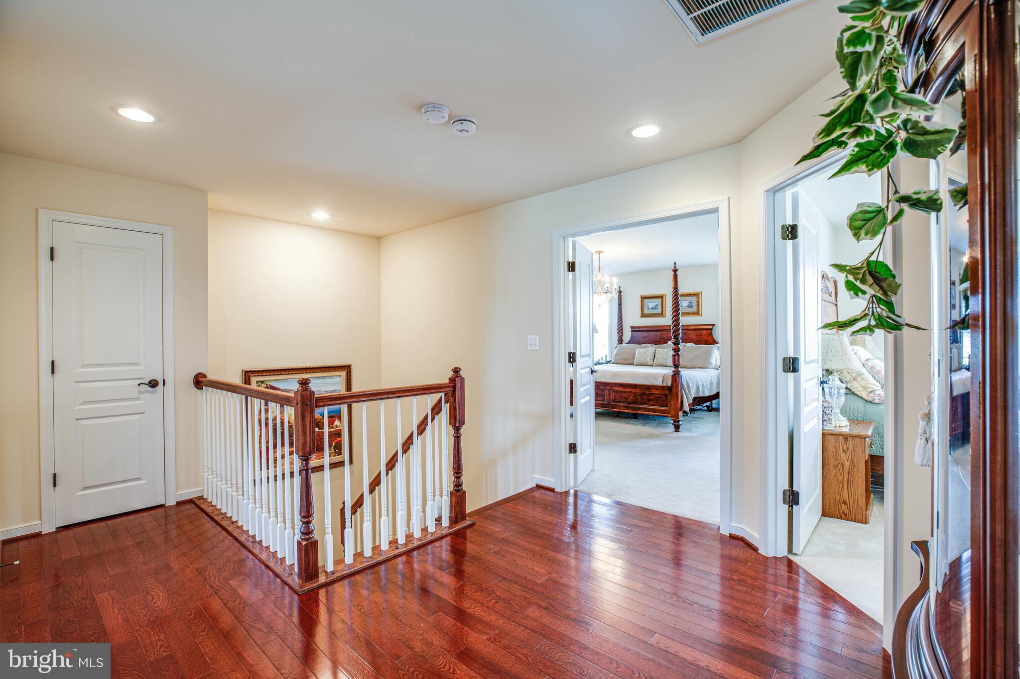 HILLS OF AQUIA - Residential