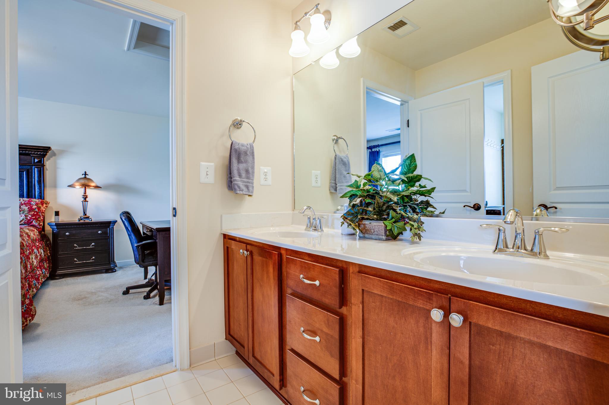 HILLS OF AQUIA - Residential