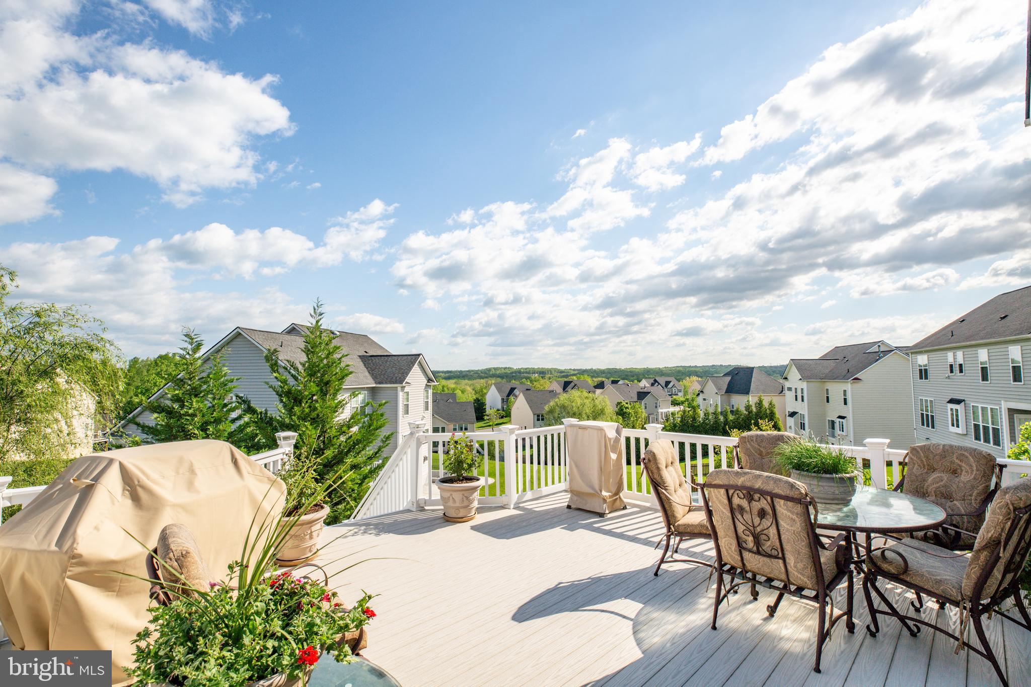 HILLS OF AQUIA - Residential