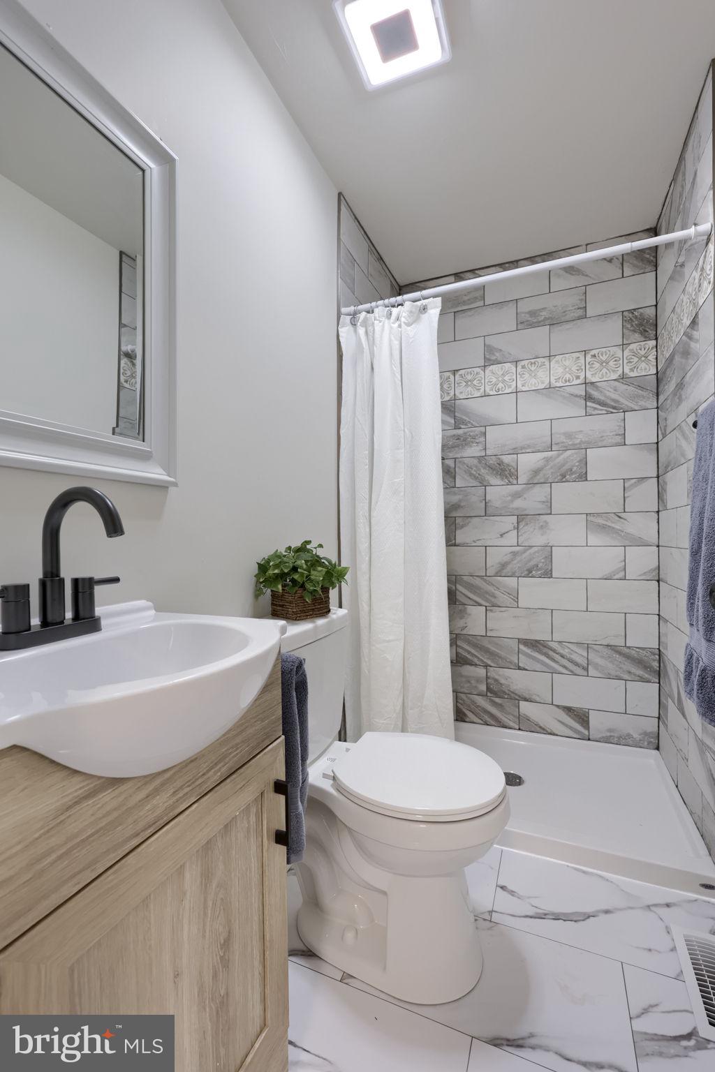 COLUMBIA BOROUGH - Residential