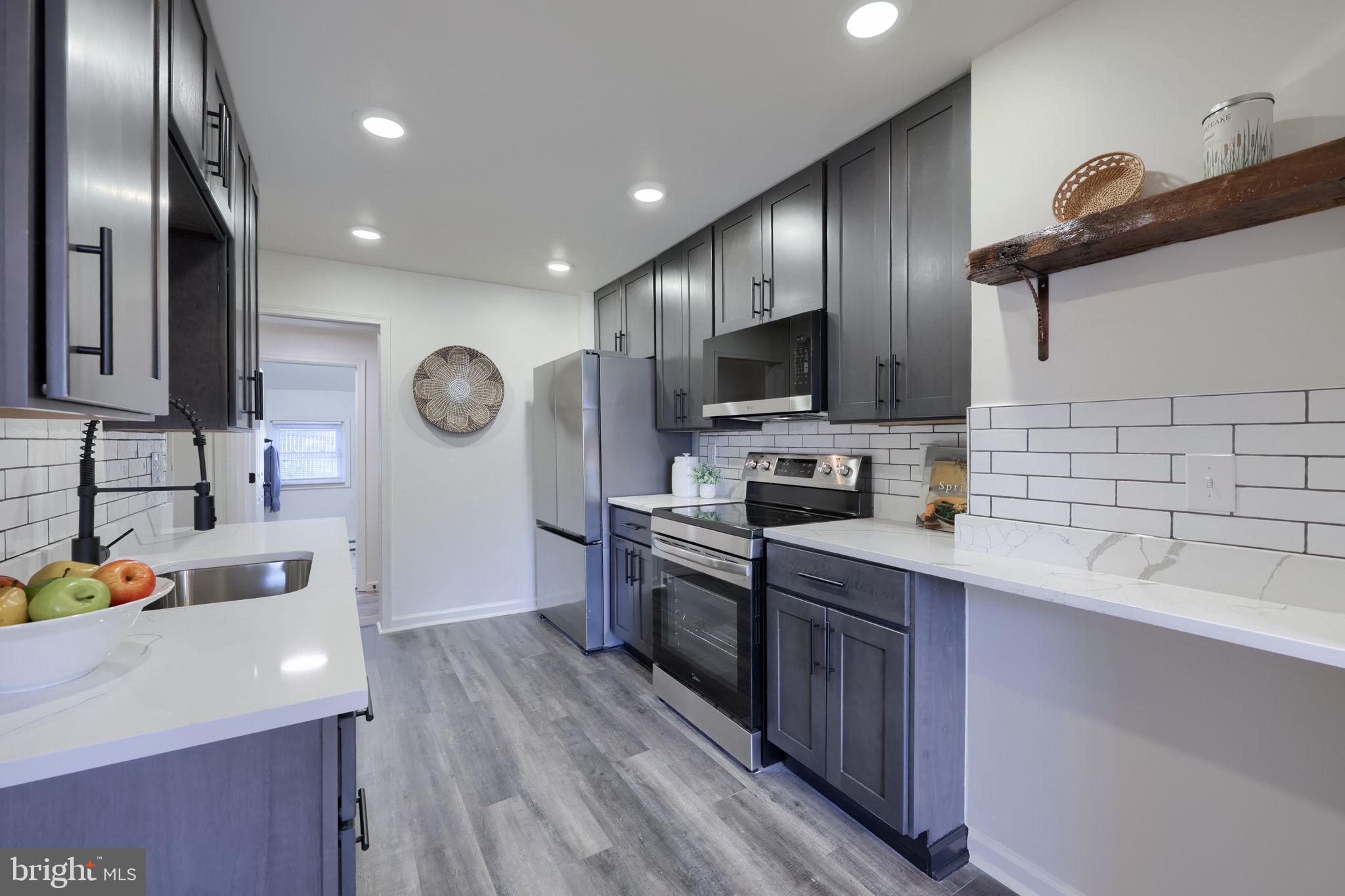 COLUMBIA BOROUGH - Residential