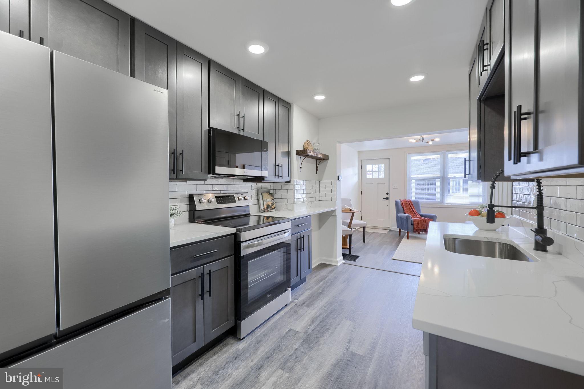 COLUMBIA BOROUGH - Residential