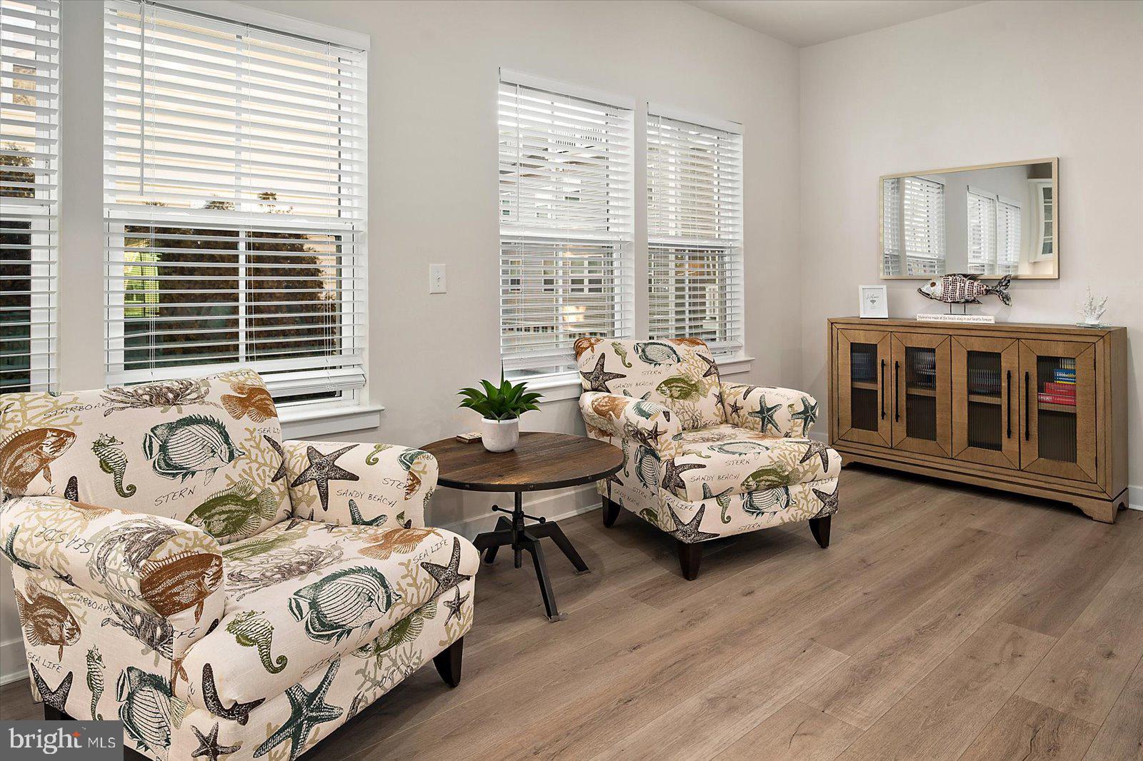 BAYSIDE - Residential