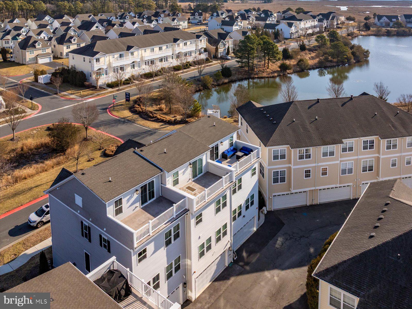 BAYSIDE - Residential