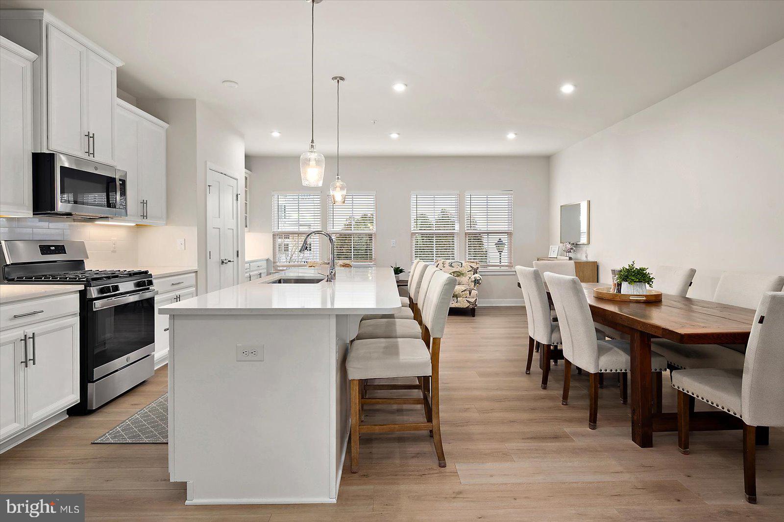 BAYSIDE - Residential