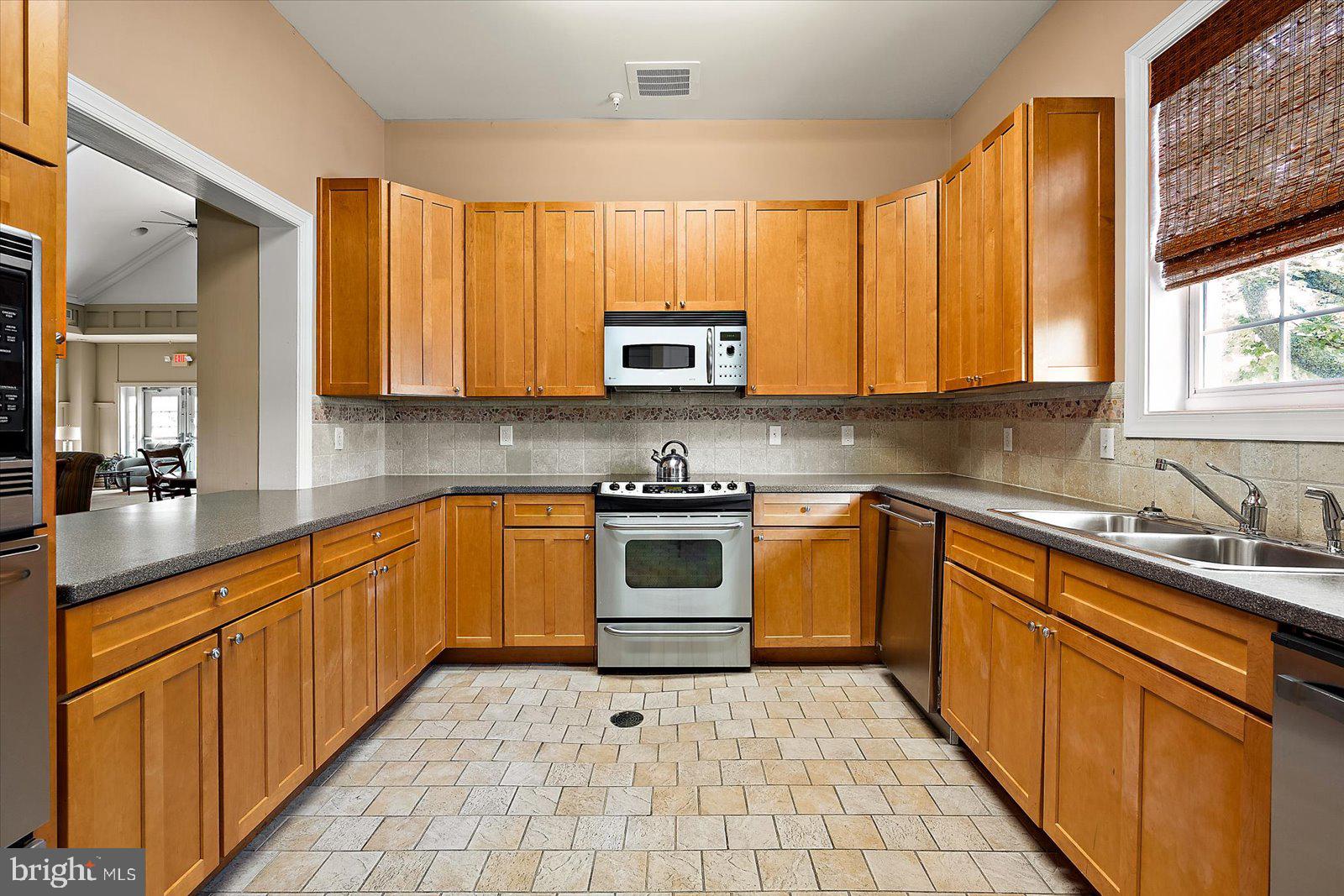 BAYSIDE - Residential