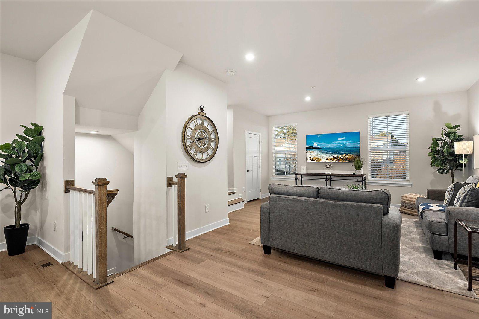 BAYSIDE - Residential