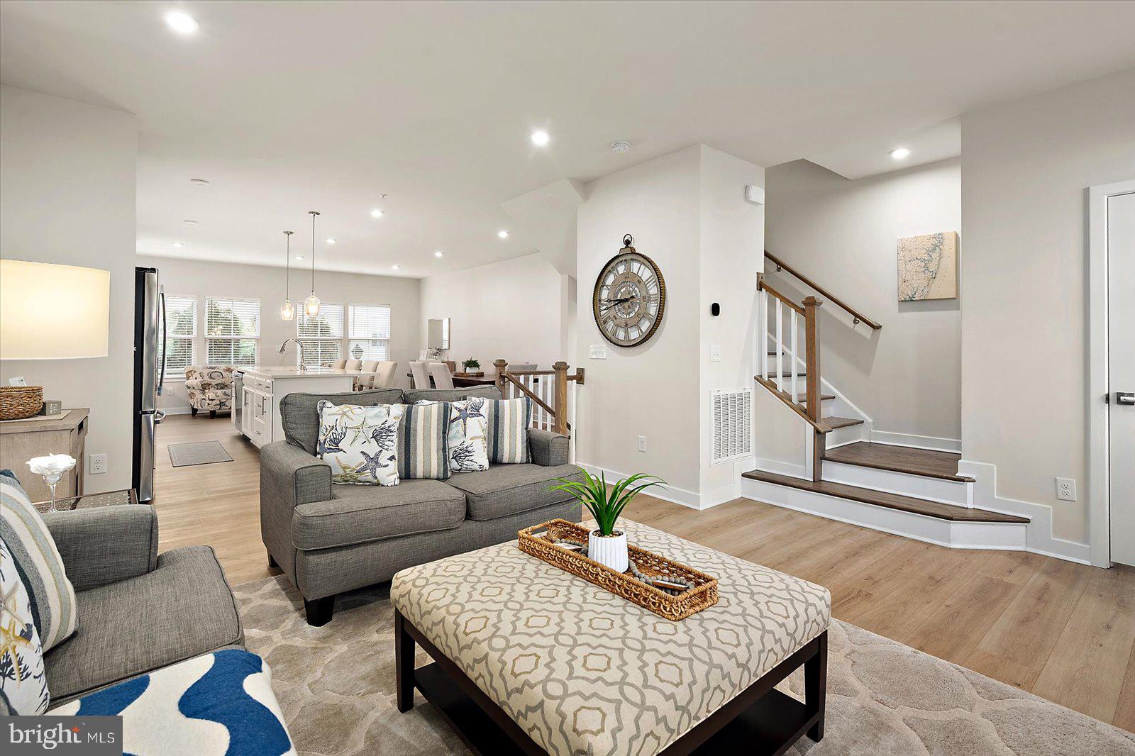 BAYSIDE - Residential