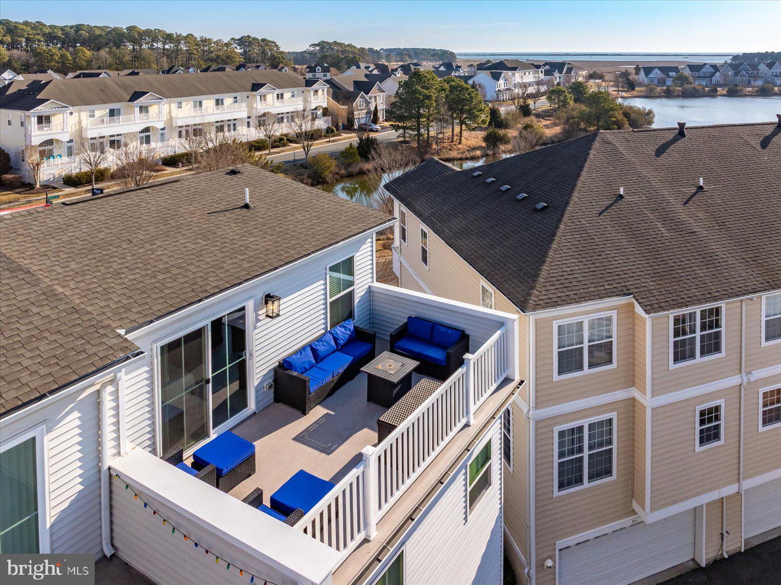 BAYSIDE - Residential