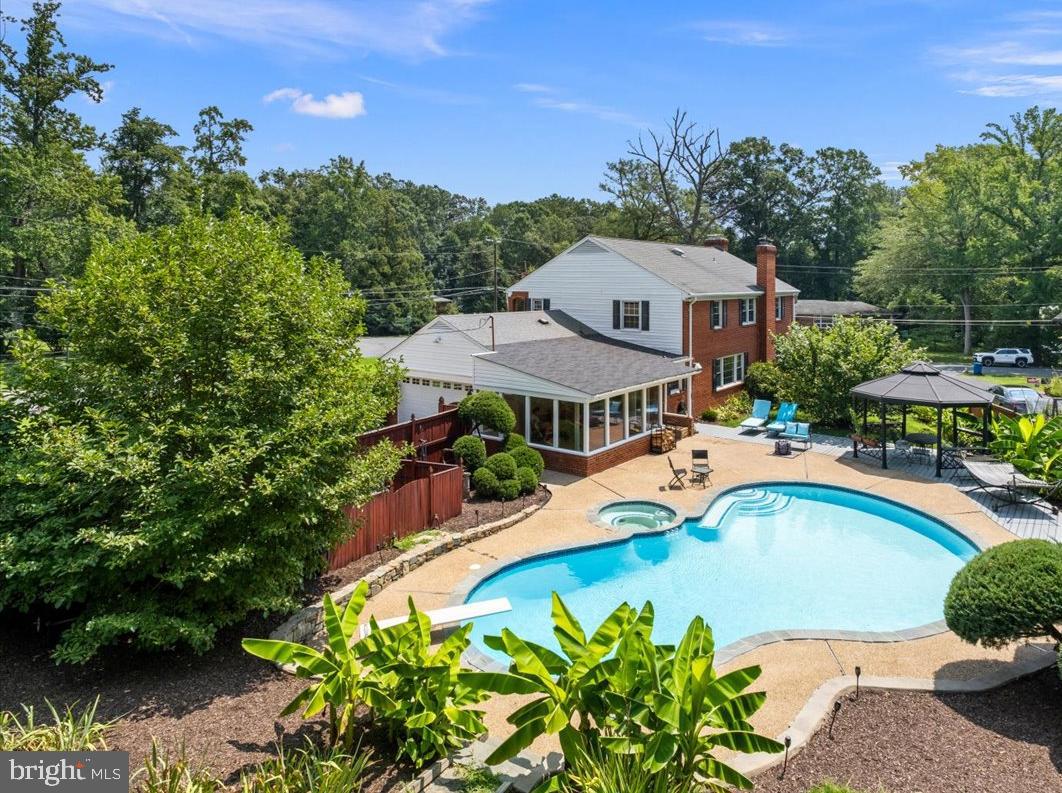 YACHT HAVEN ESTATES - Residential