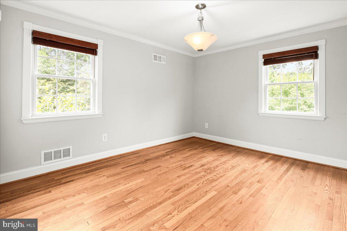 YACHT HAVEN ESTATES - Residential