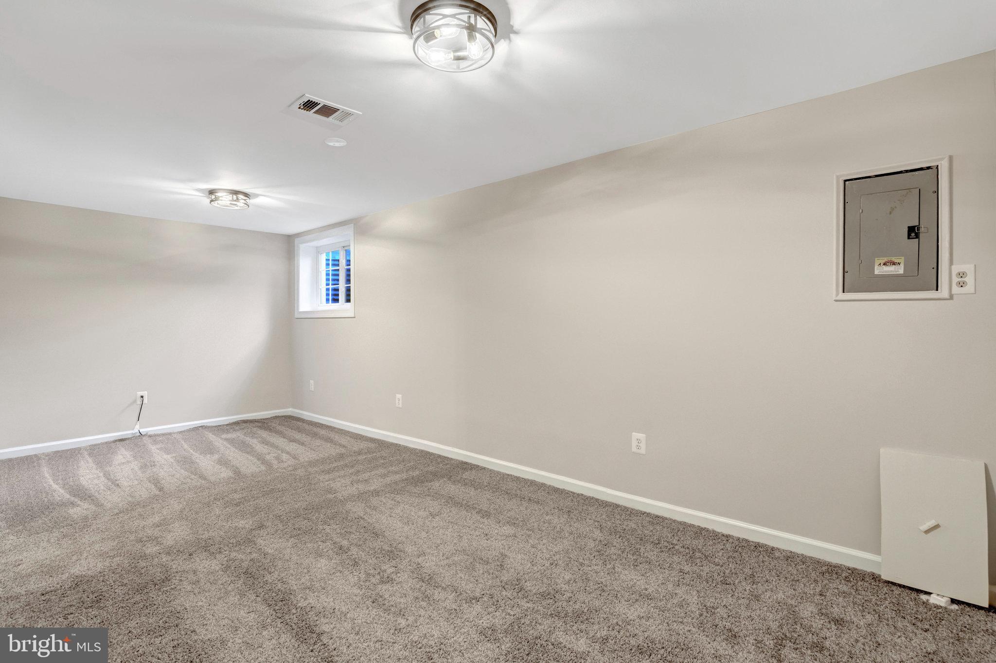 COVINGTON - Residential