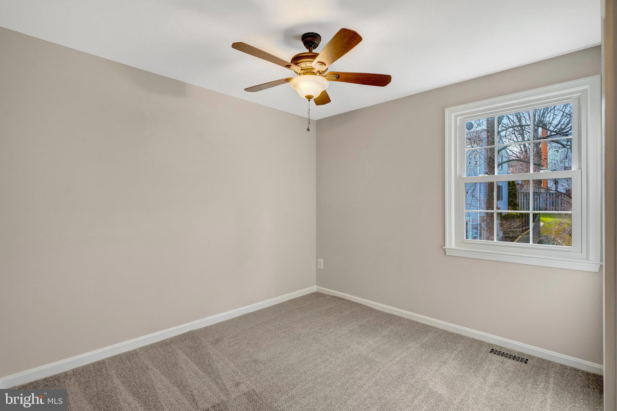 COVINGTON - Residential