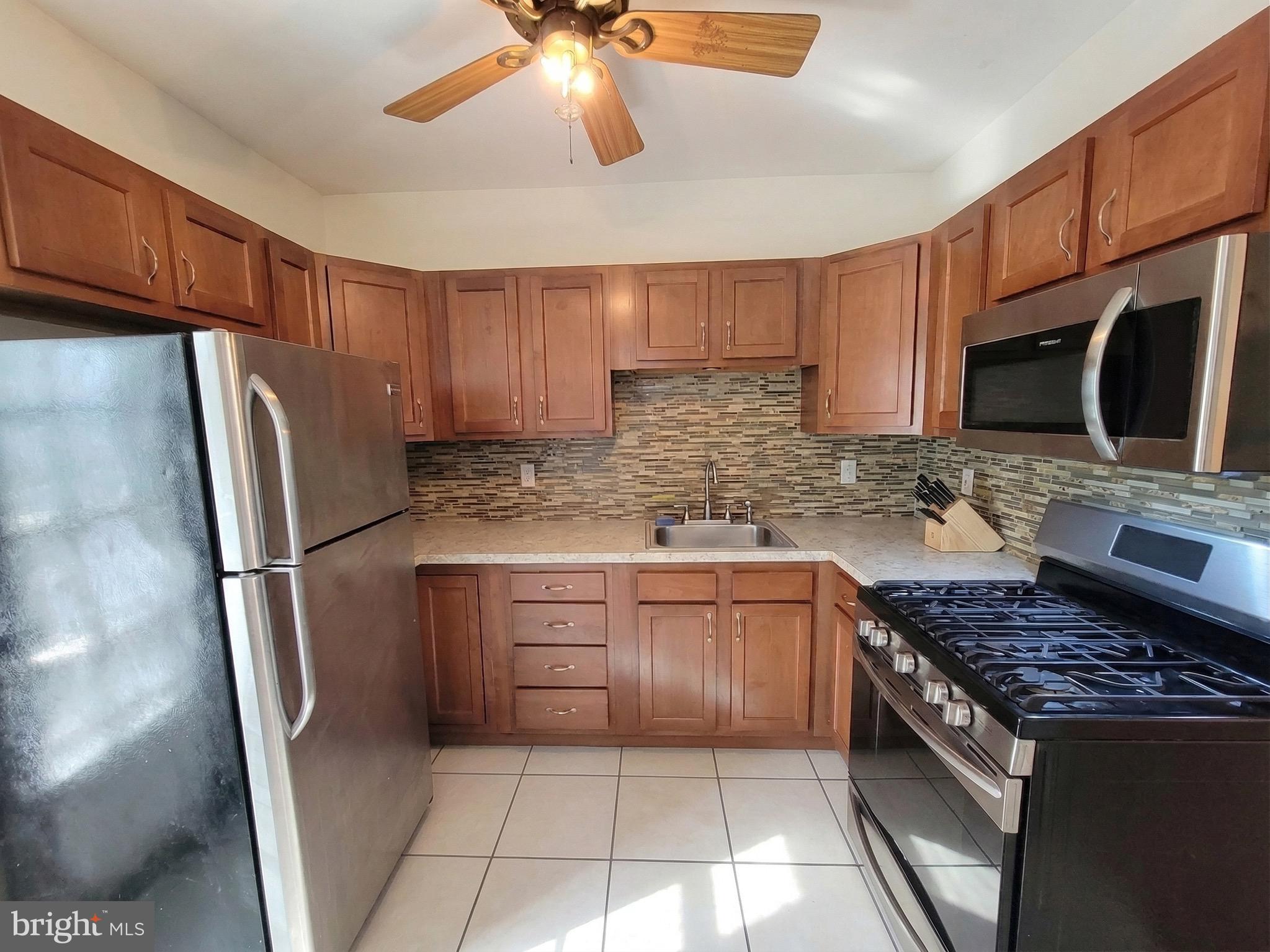 MAYFAIR - Residential