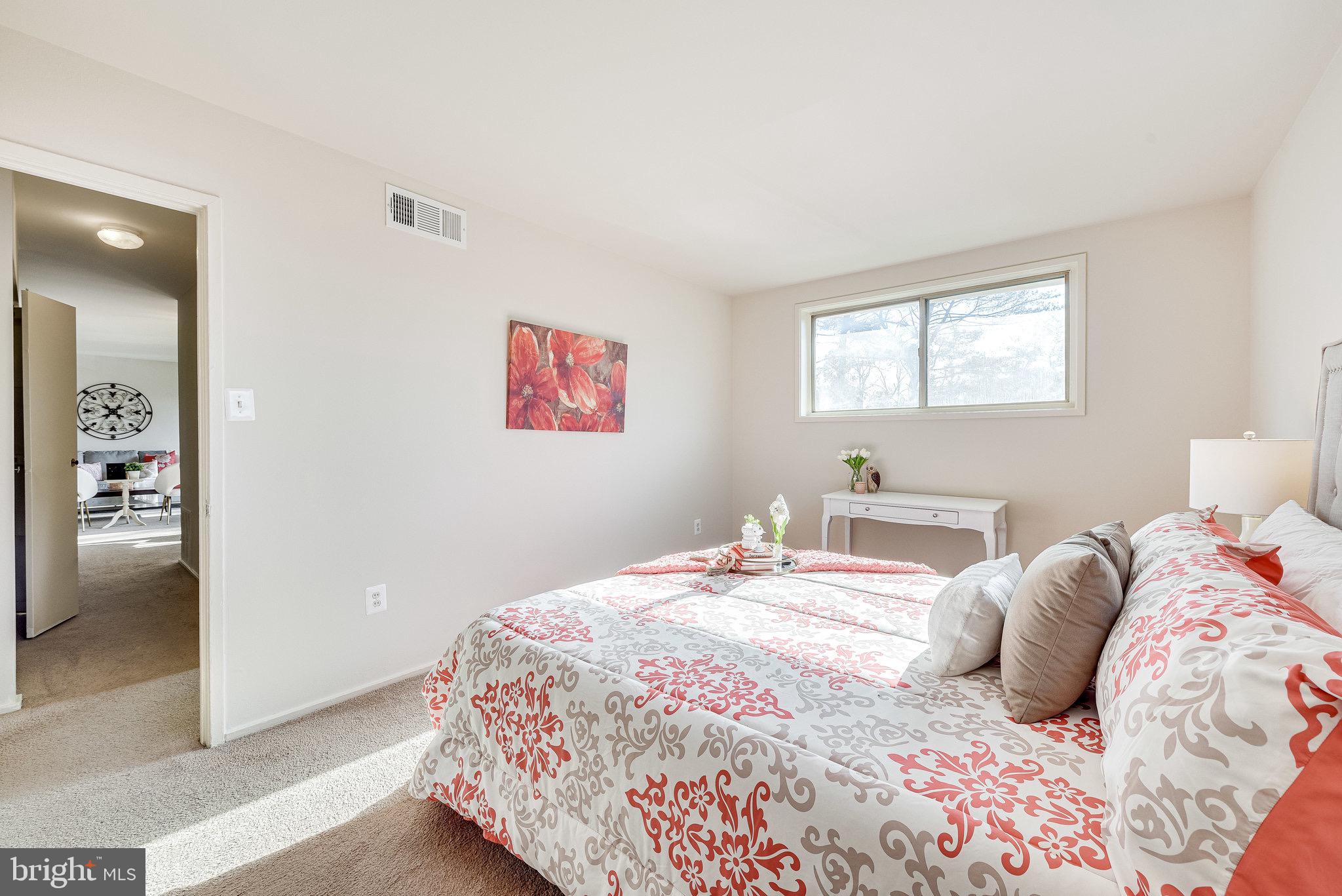 LITTLE RIVER SQ COND - Residential