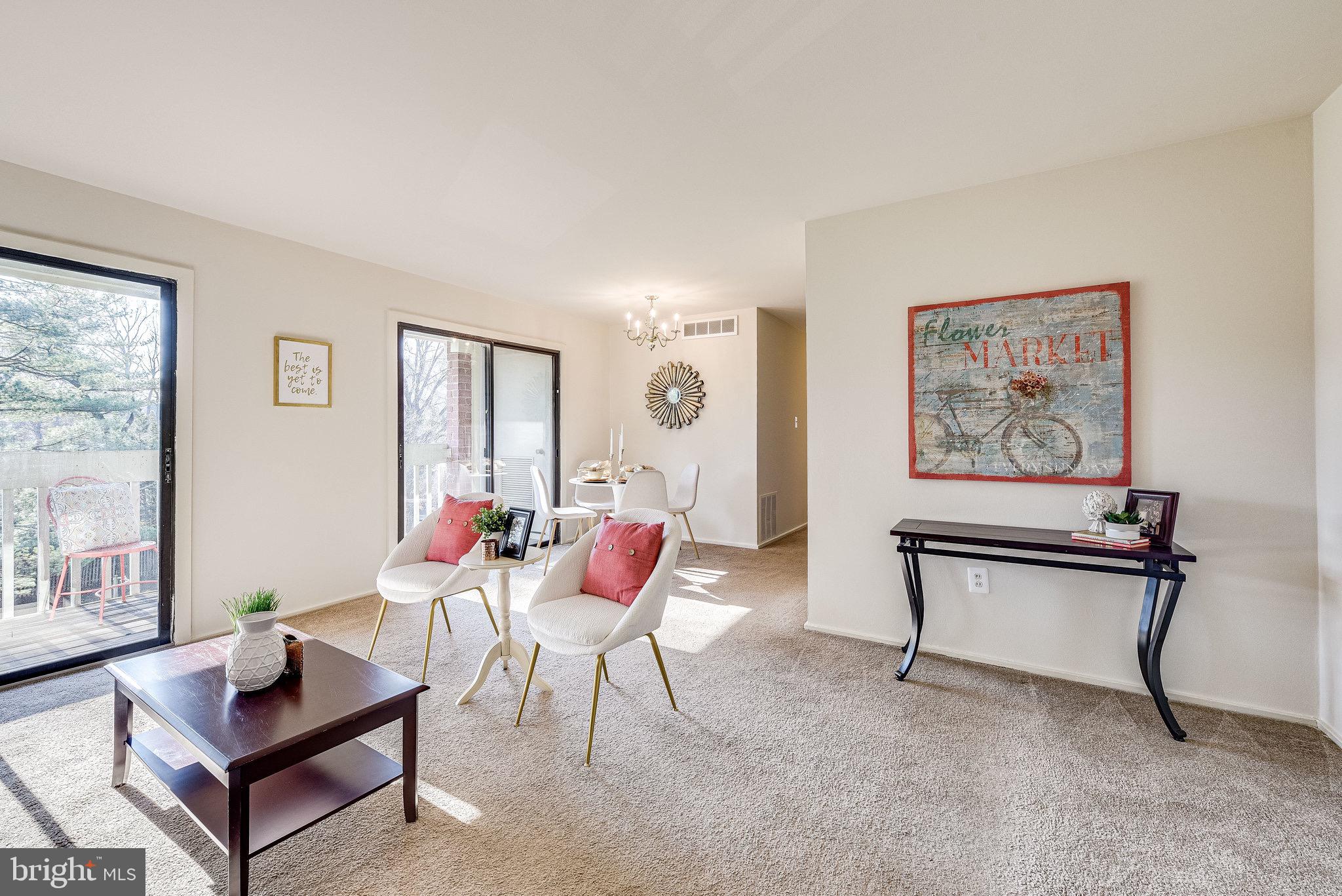 LITTLE RIVER SQ COND - Residential