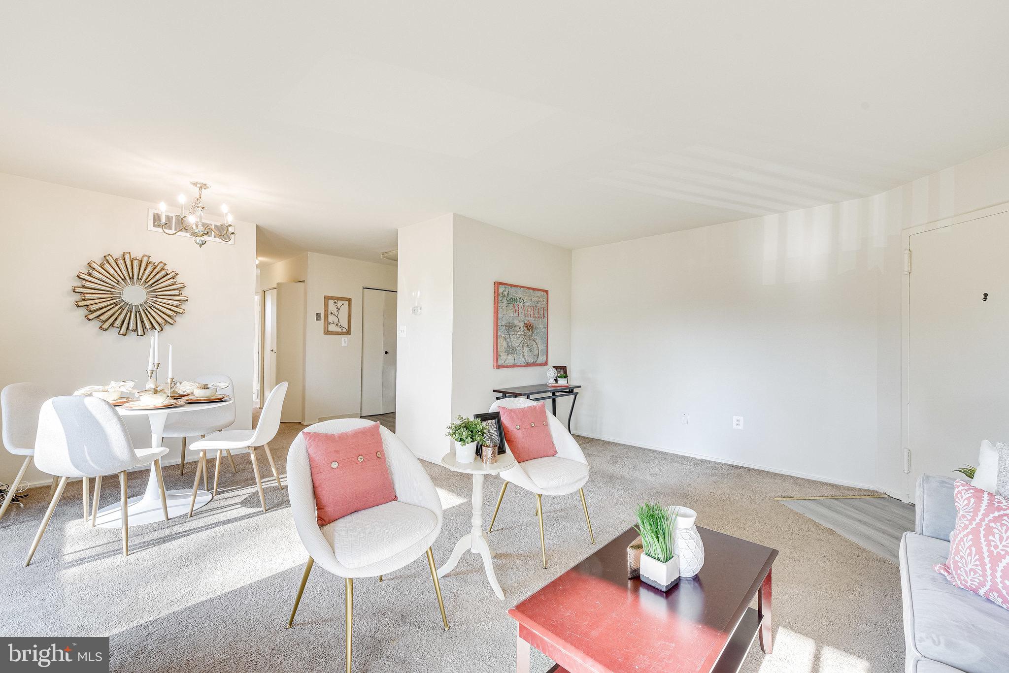 LITTLE RIVER SQ COND - Residential