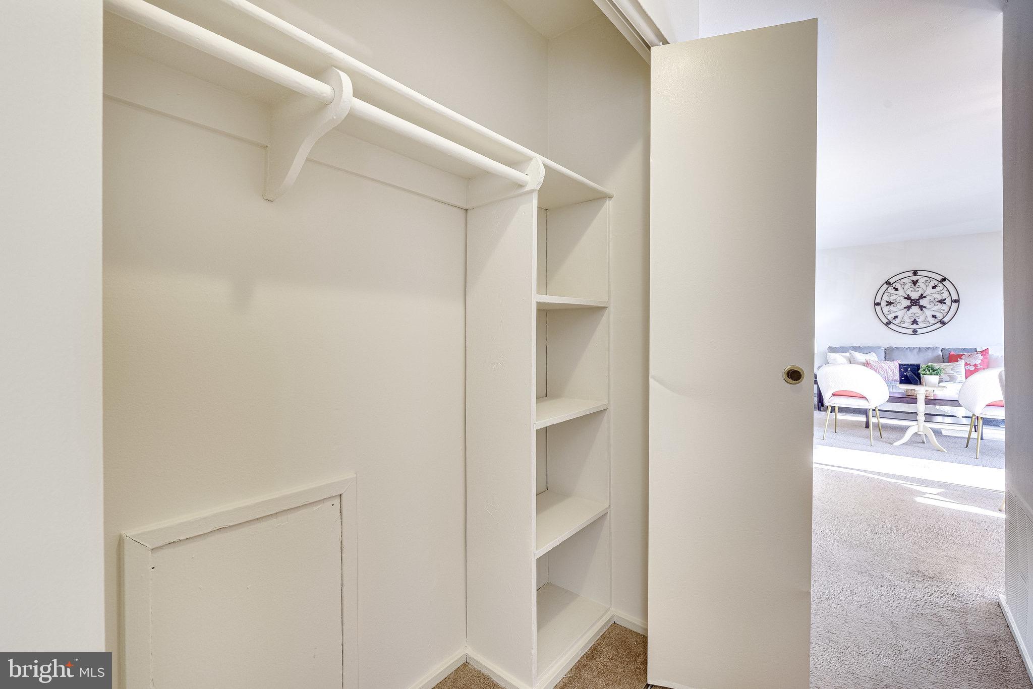 LITTLE RIVER SQ COND - Residential