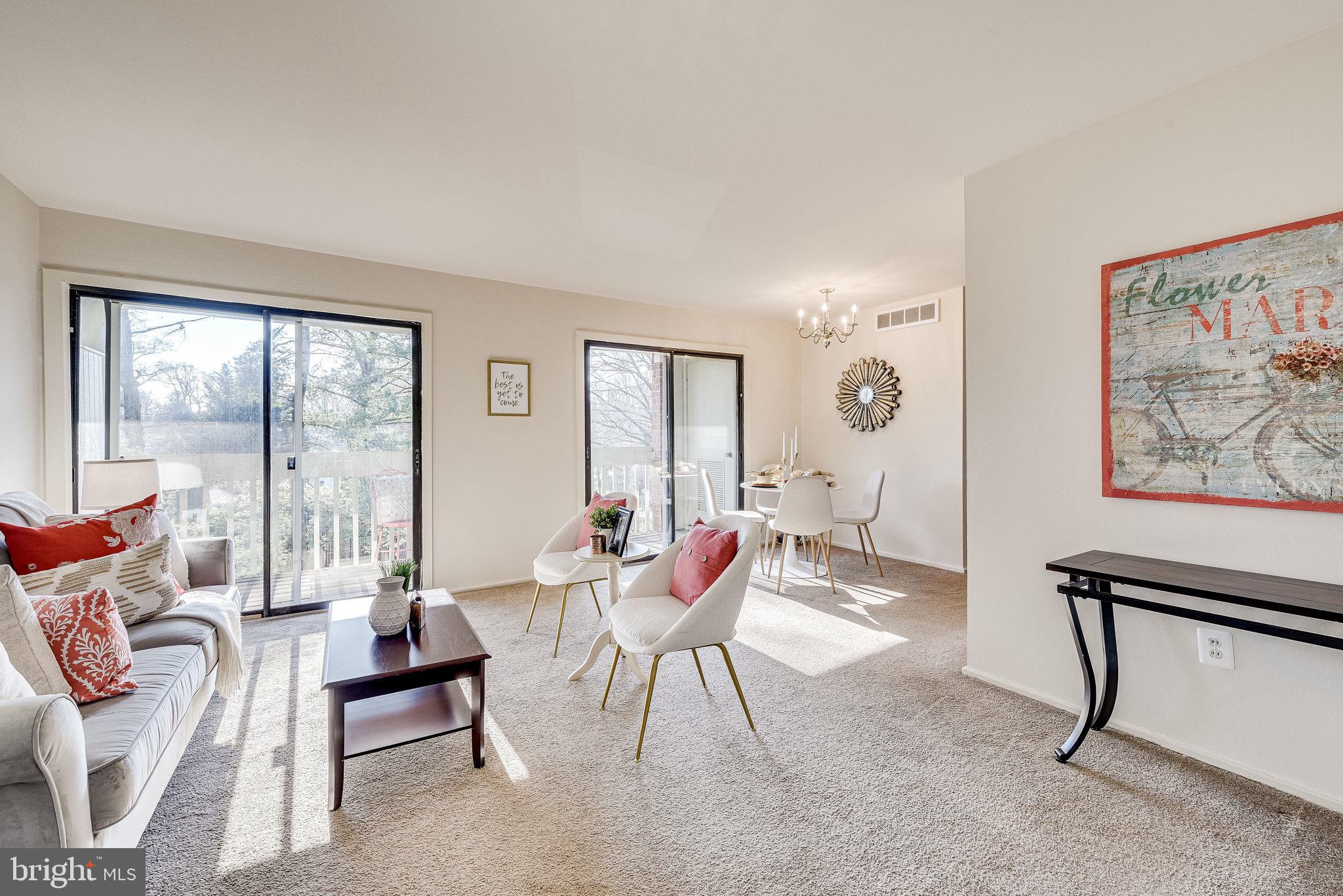 LITTLE RIVER SQ COND - Residential