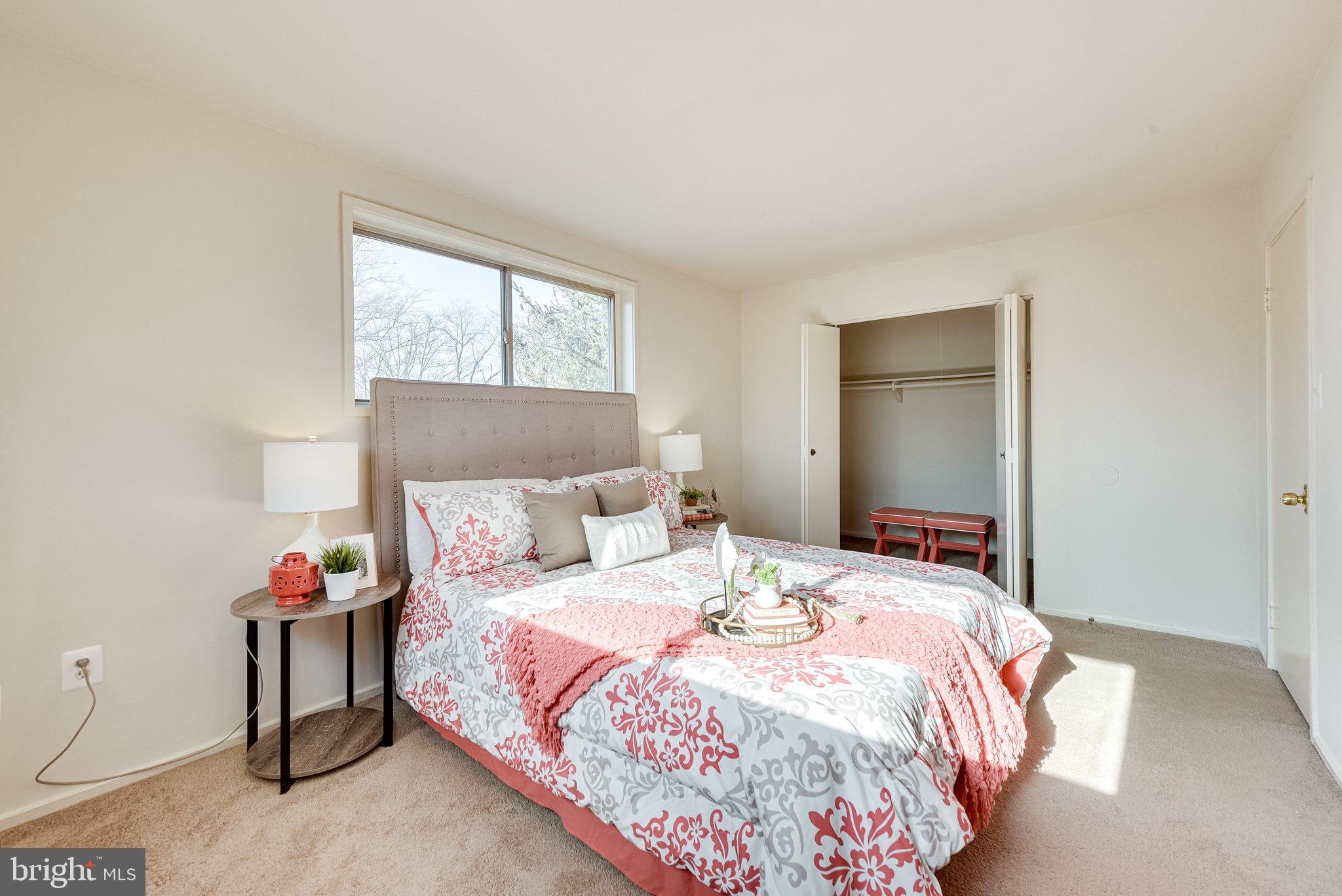 LITTLE RIVER SQ COND - Residential