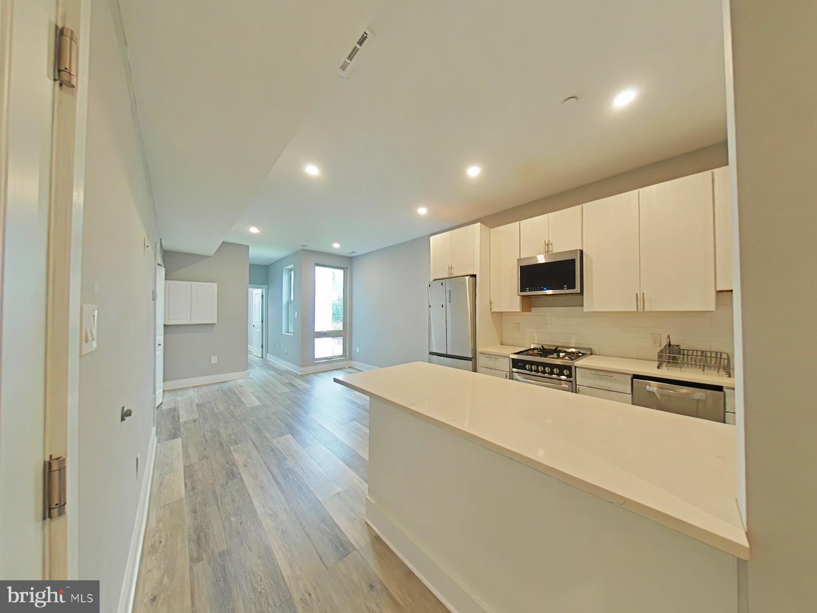 SHARSWOOD - Residential