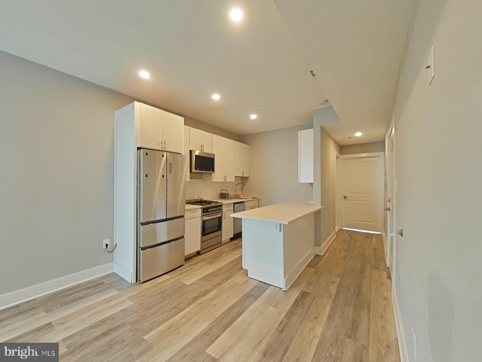 SHARSWOOD - Residential